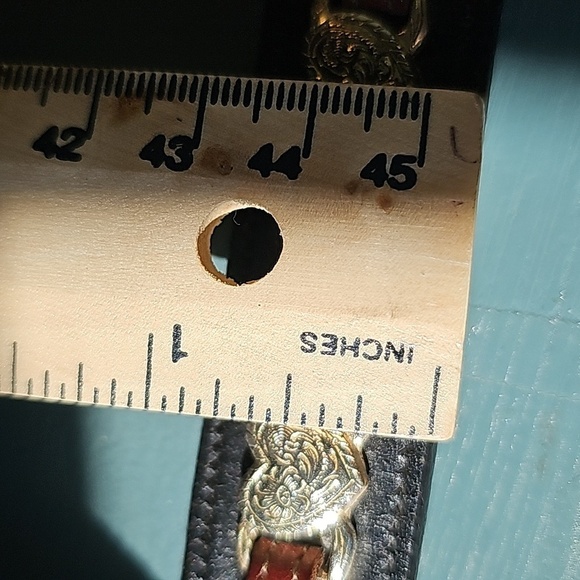 Nadine women's black leather belts w/ silverhearts strung w/ brown leather.‎ 28 - Picture 10 of 12